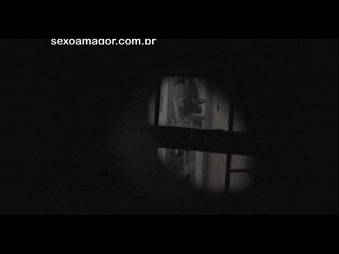 ❤️ Blondie dirakam video secara rahsia oleh intip kawasan kejiranan yang tersembunyi di sebalik batu bata kosong ❤️❌ Lucah pada kami ms.novoporn-com.ru ❌❤